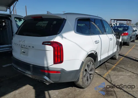 2022 Kia Telluride S z USA, uszkodzony, nr VIN 5XYP6DHC4NG212808